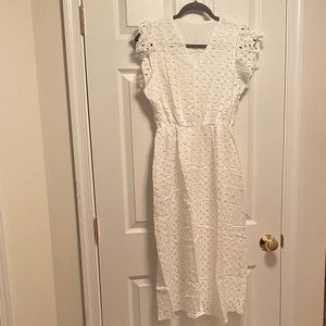 Yikomi White Ruffle Sleeve Eyelet V-neck Dress…